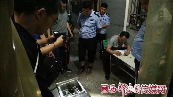 老伯打死护工引发报警潮，智能监控重塑安全防线，科技守护生活新纪元